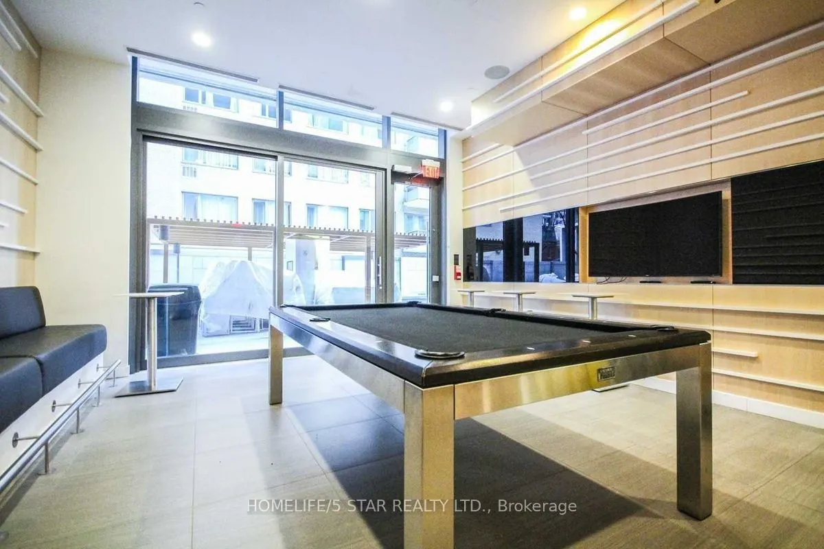 45 Charles Street E, #2106