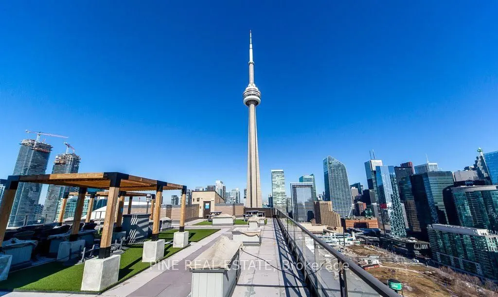 260 Queens Quay W, #3103