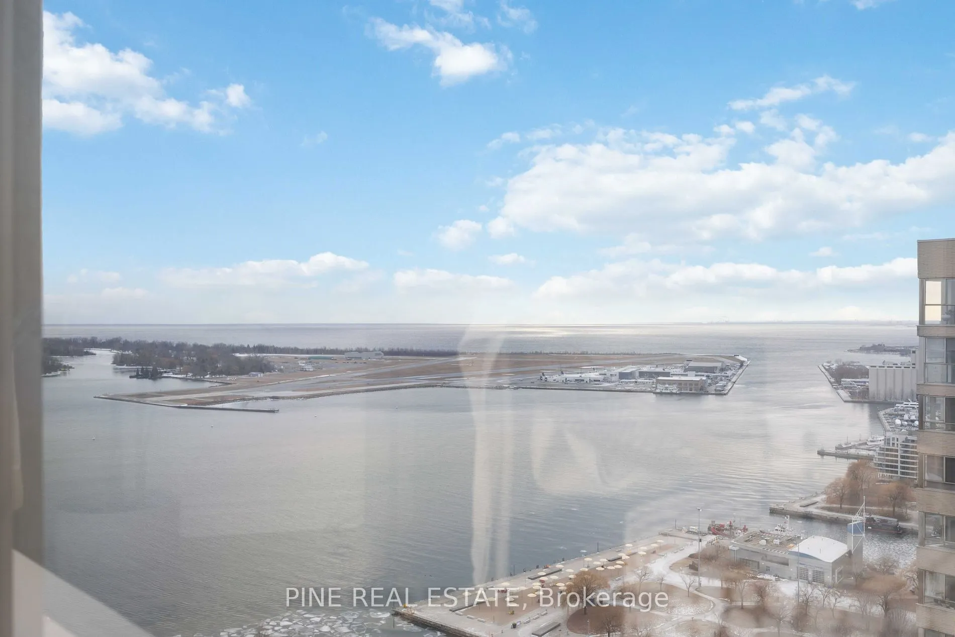 260 Queens Quay W, #3103
