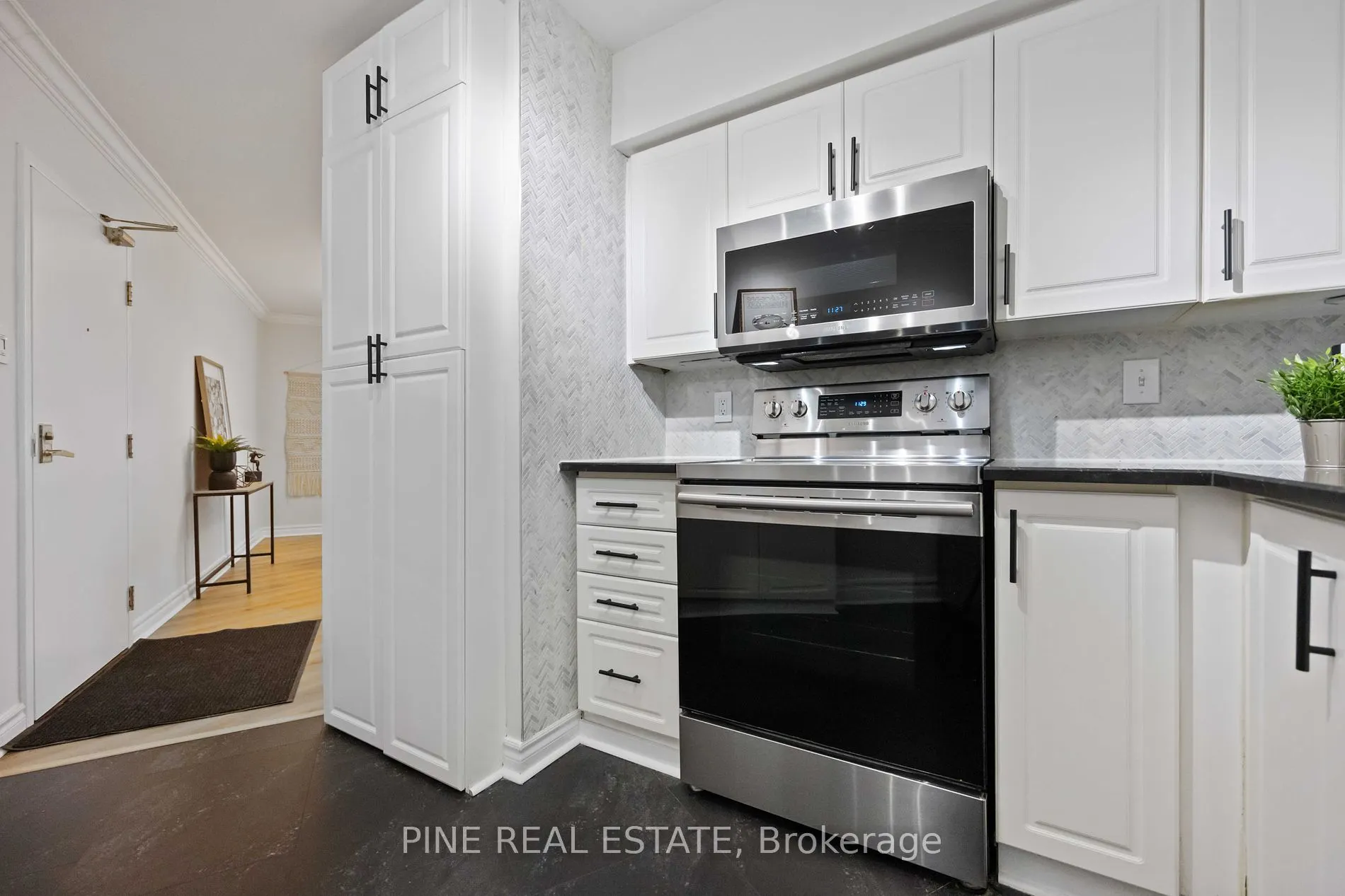 260 Queens Quay W, #3103