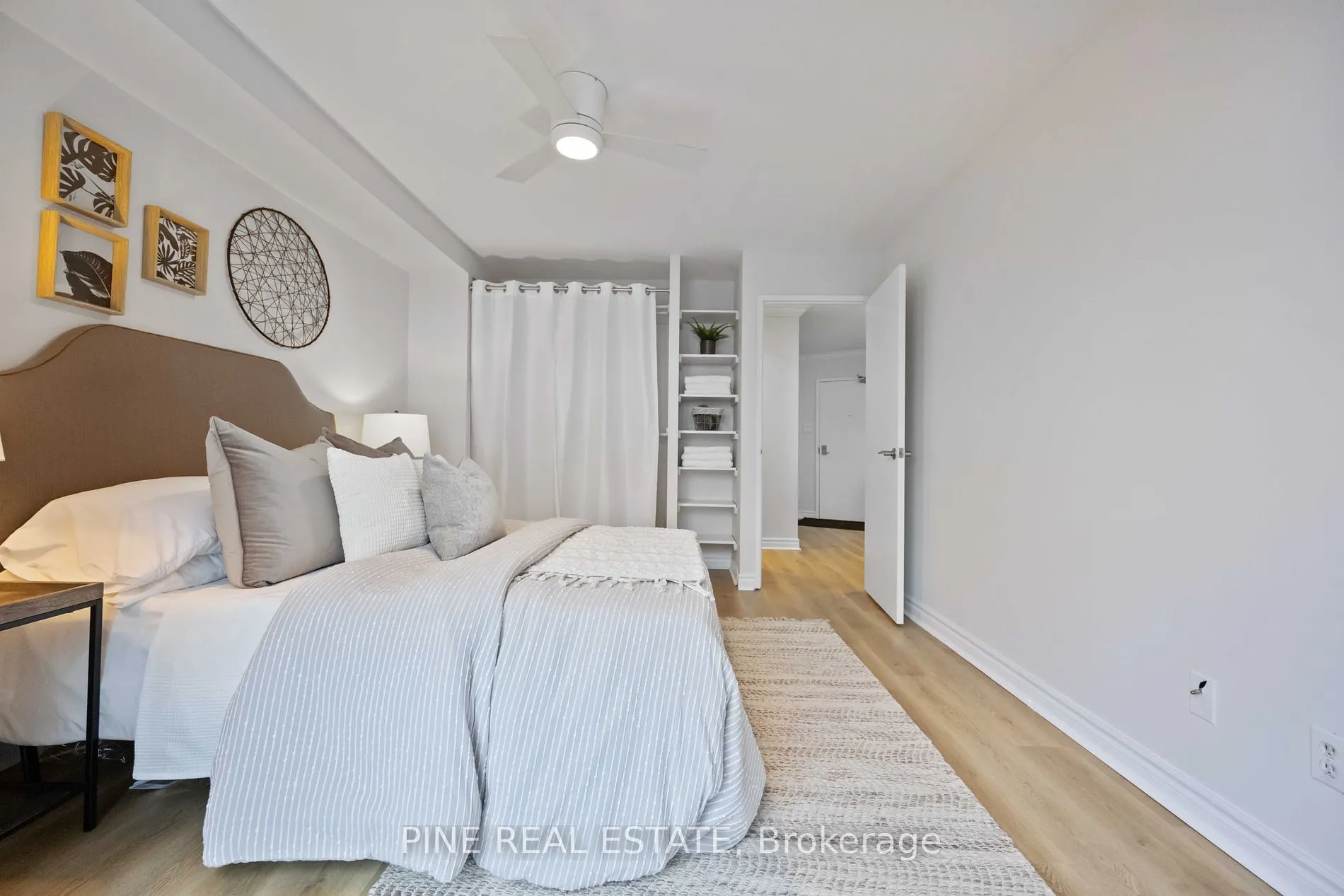 260 Queens Quay W, #3103
