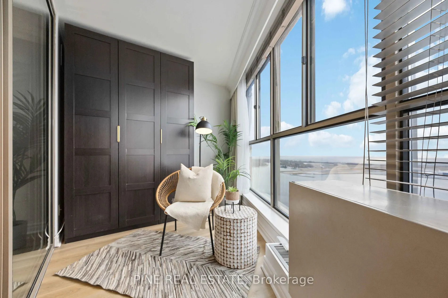 260 Queens Quay W, #3103