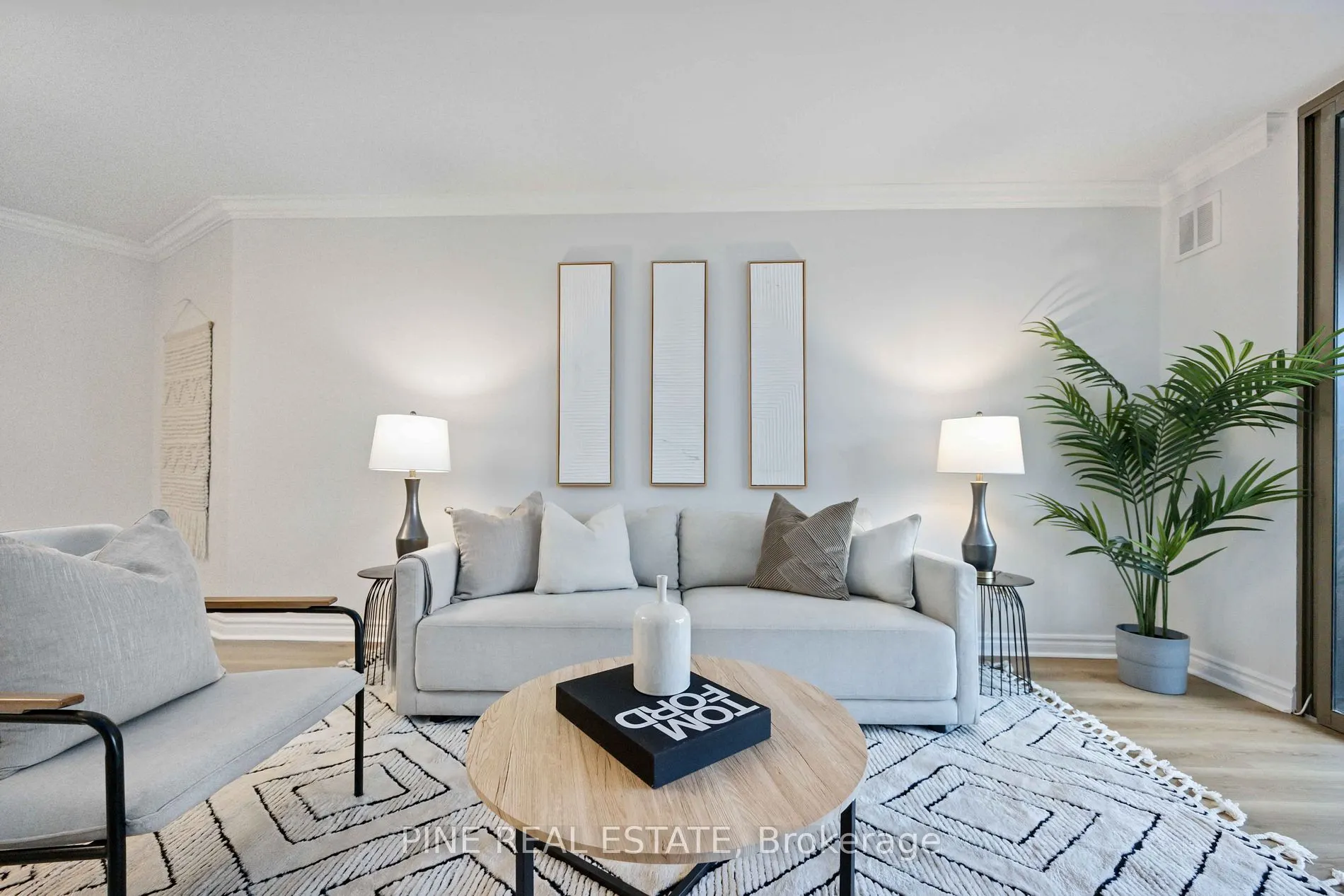 260 Queens Quay W, #3103