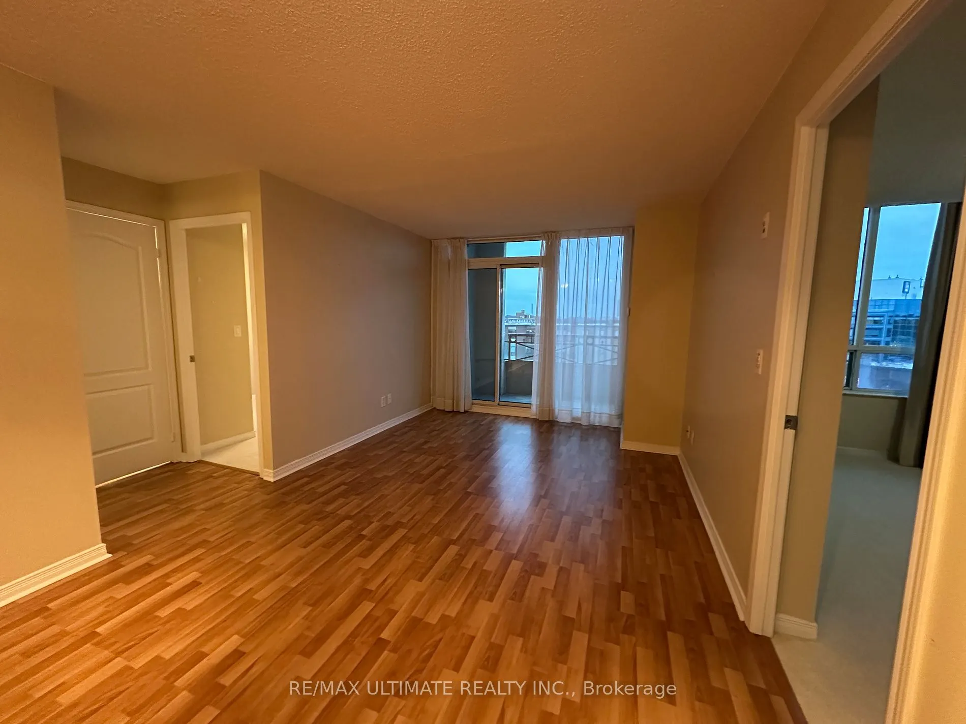 205 The Donway W, #726