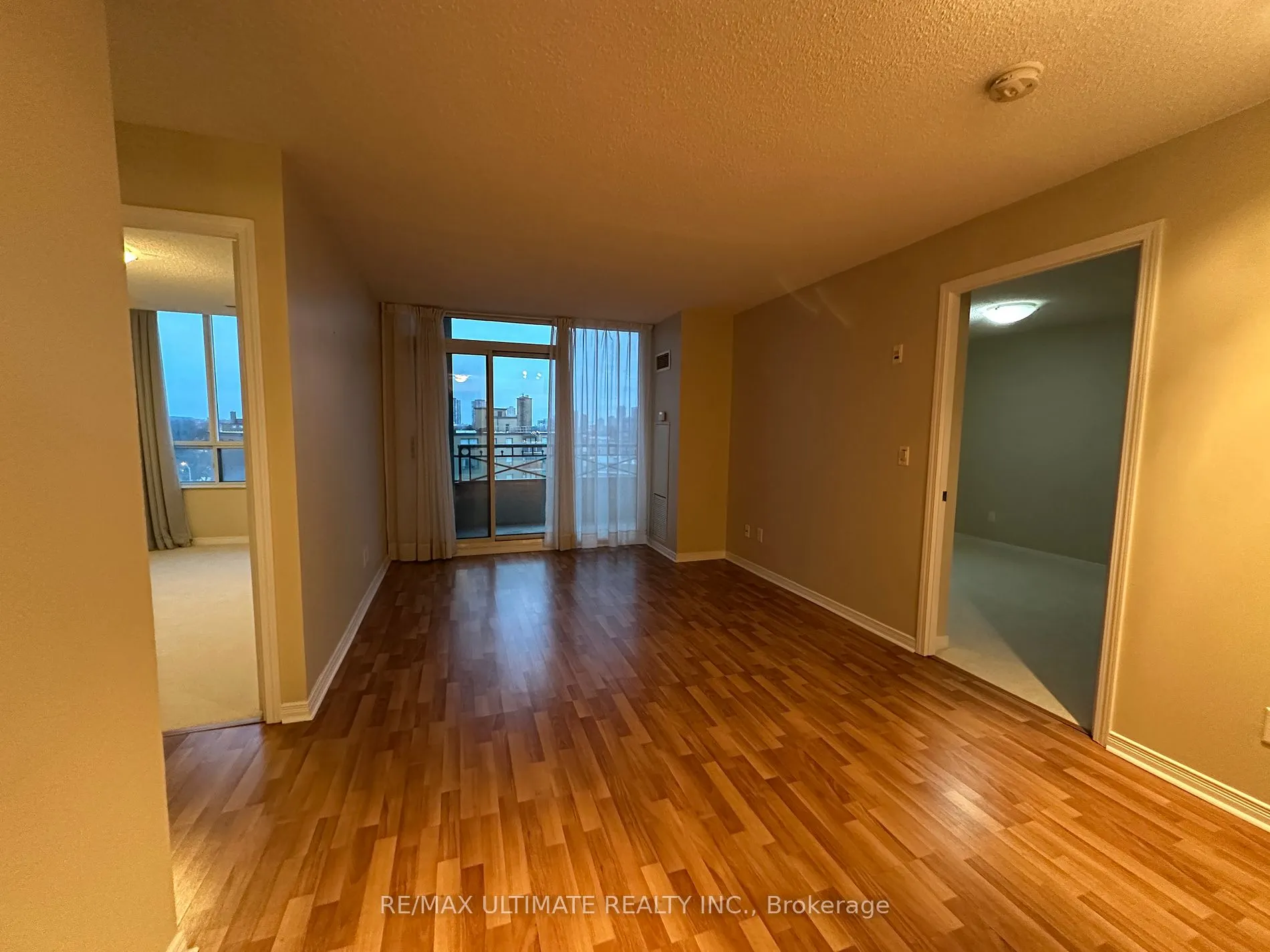 205 The Donway W, #726