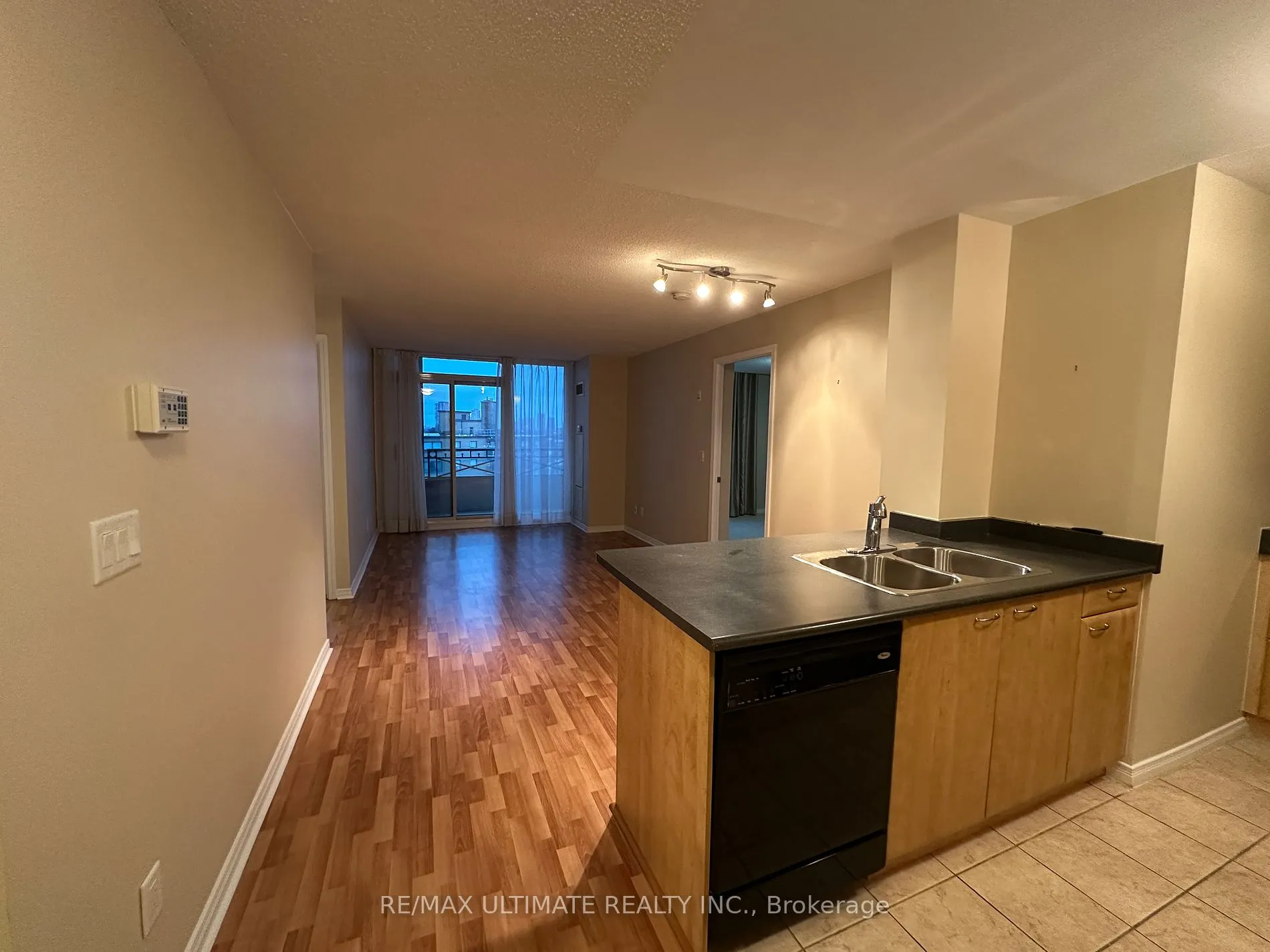 205 The Donway W, #726