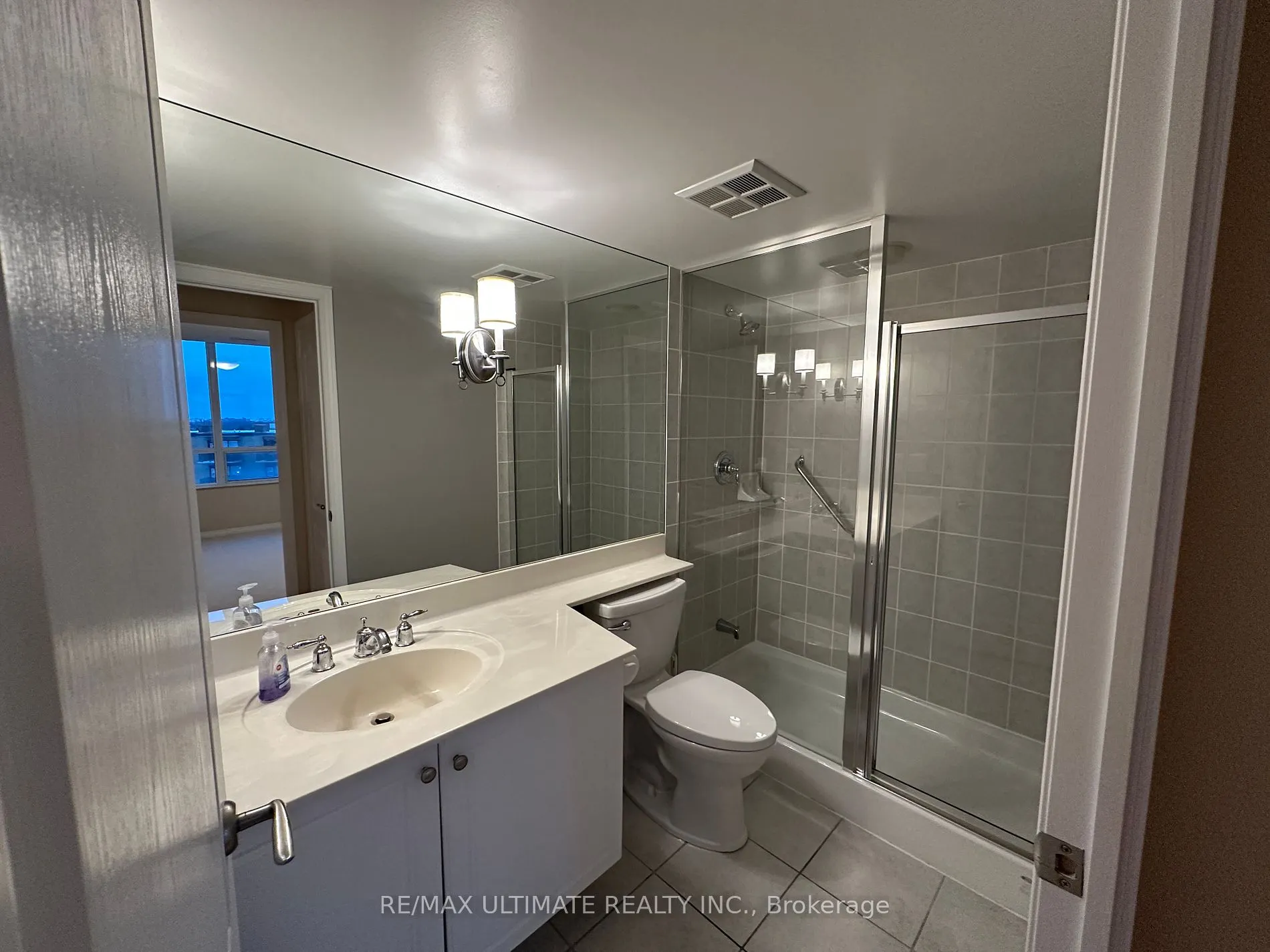 205 The Donway W, #726