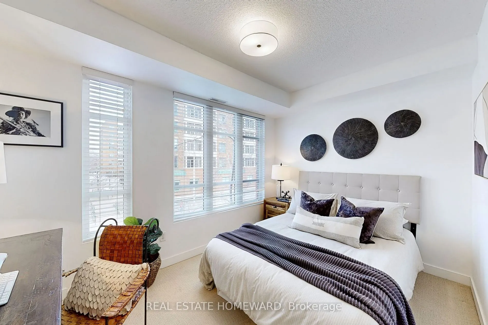 21 Ruttan St, #240
