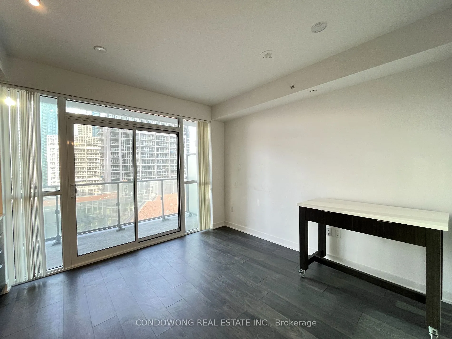 38 Iannuzzi St, #1003