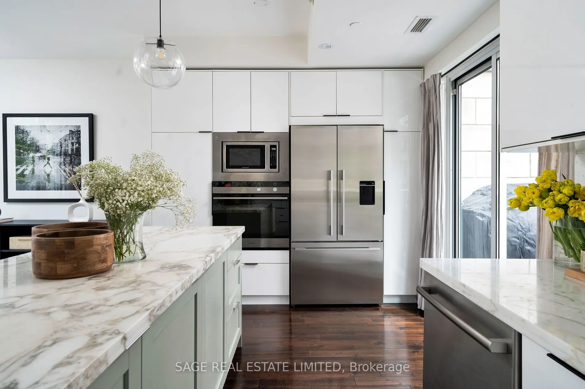 75 Sloping Sky Mews, #2