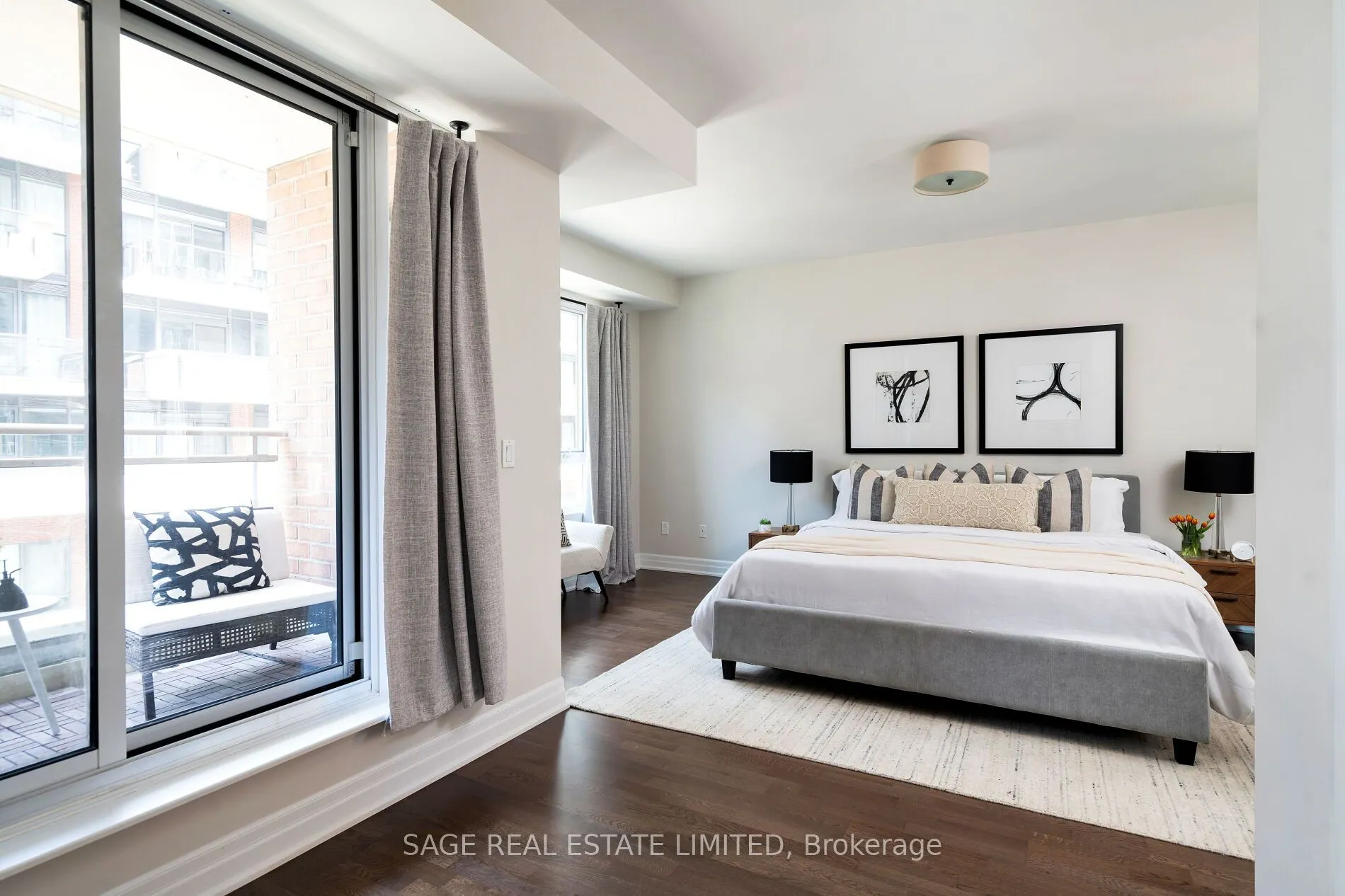 75 Sloping Sky Mews, #2