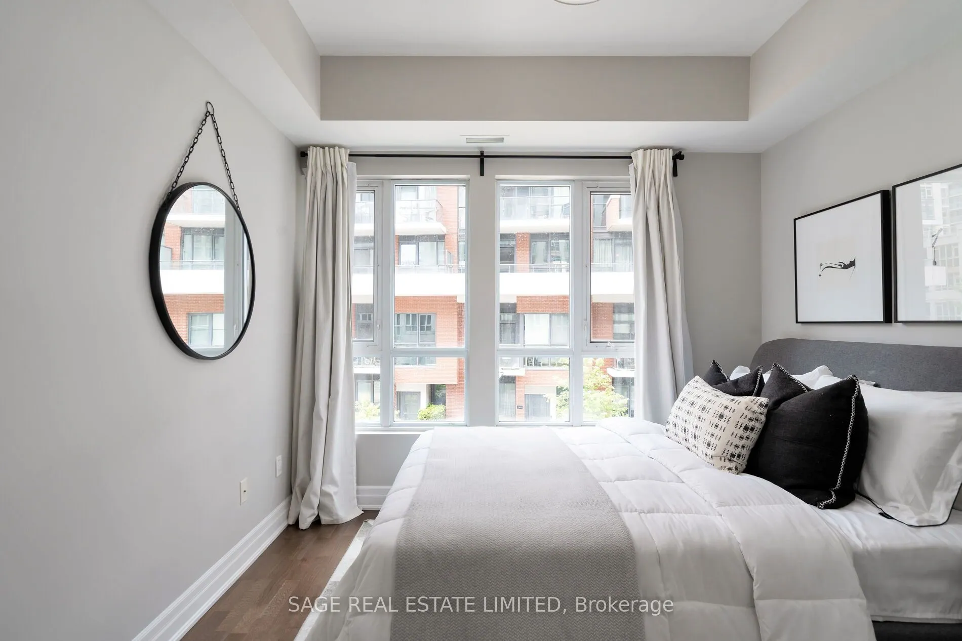 75 Sloping Sky Mews, #2
