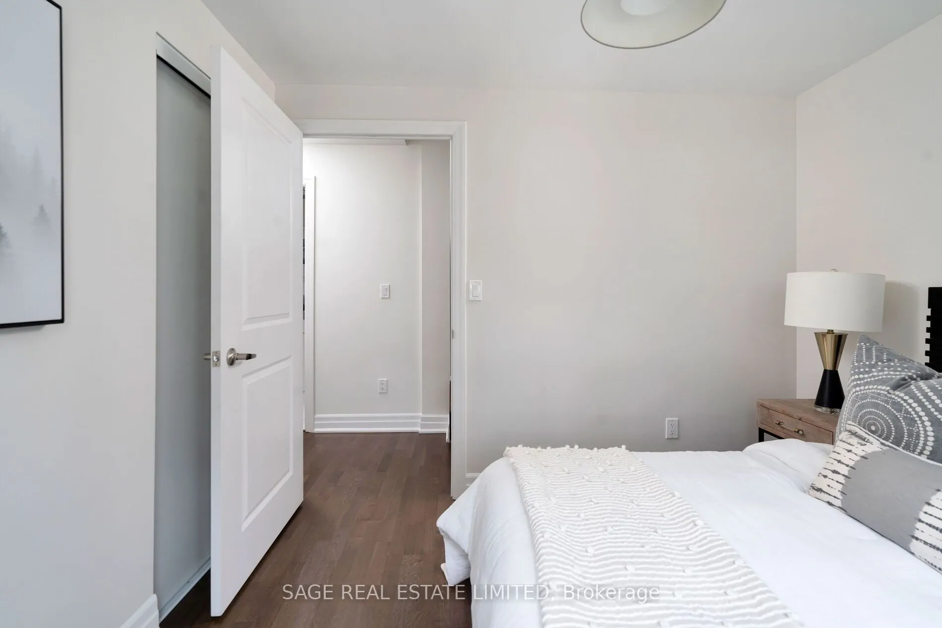 75 Sloping Sky Mews, #2