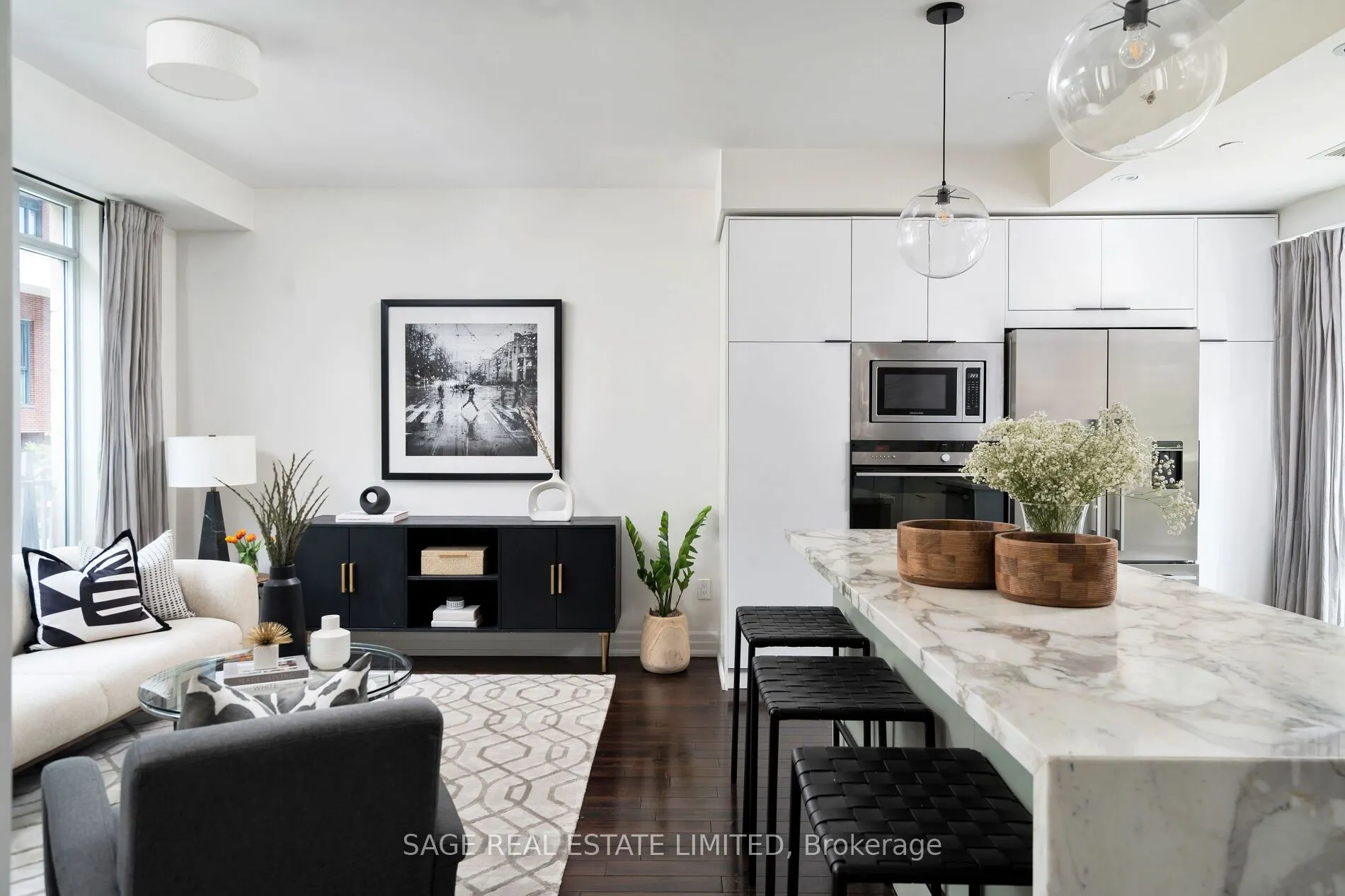 75 Sloping Sky Mews, #2