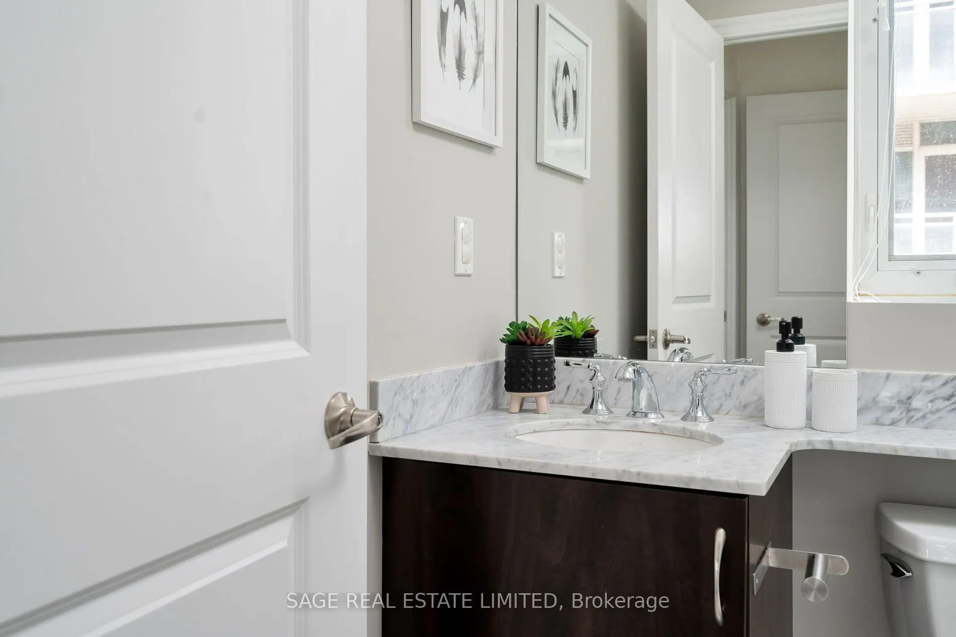 75 Sloping Sky Mews, #2