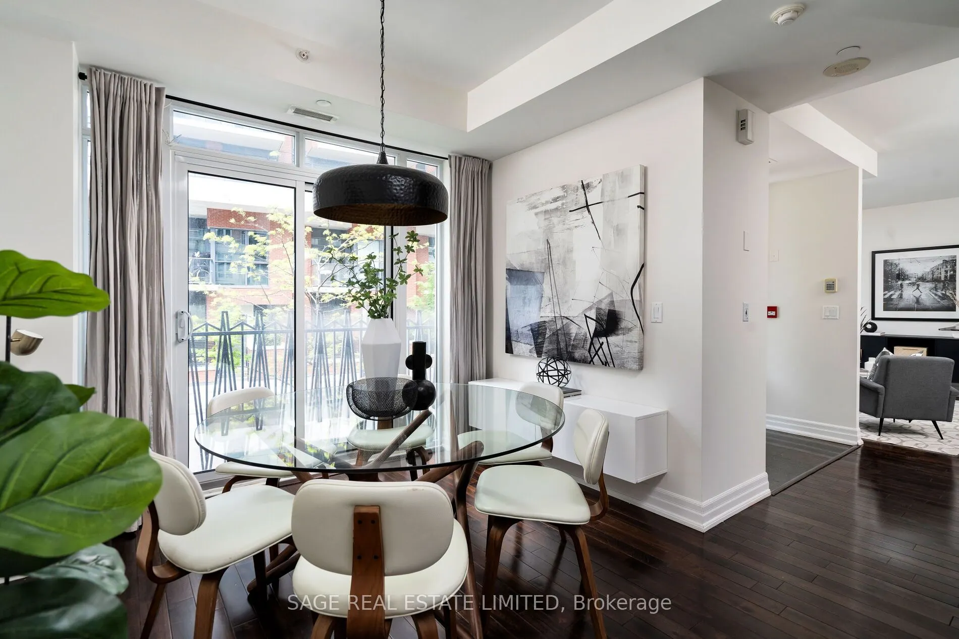 75 Sloping Sky Mews, #2