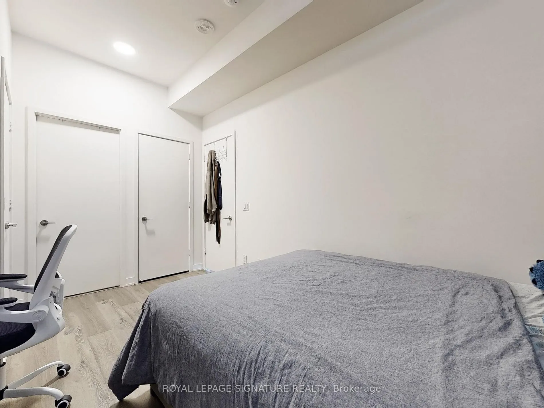 10 Deerlick Crt, #206