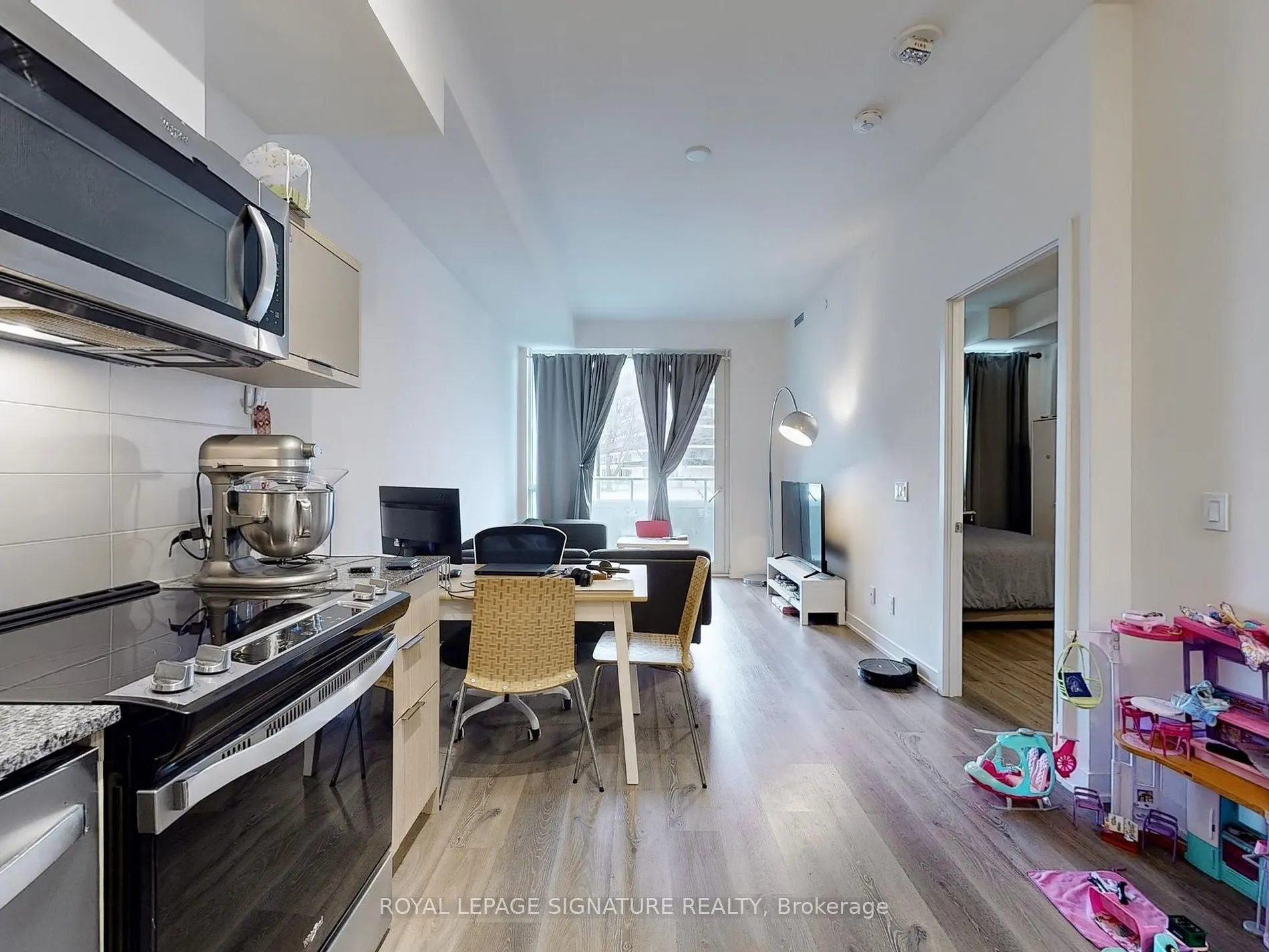10 Deerlick Crt, #206