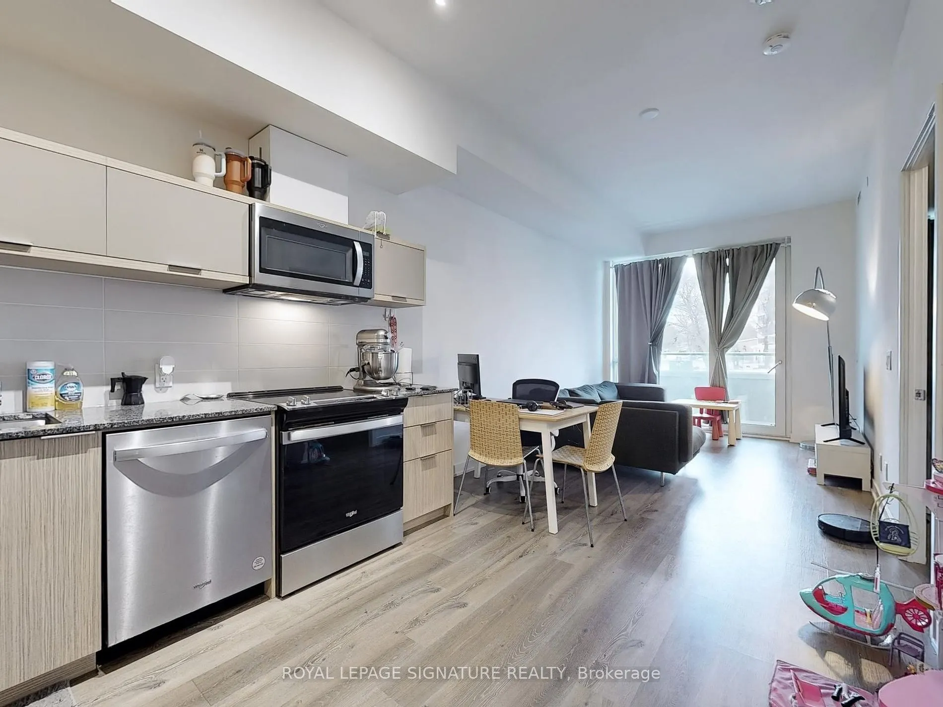 10 Deerlick Crt, #206