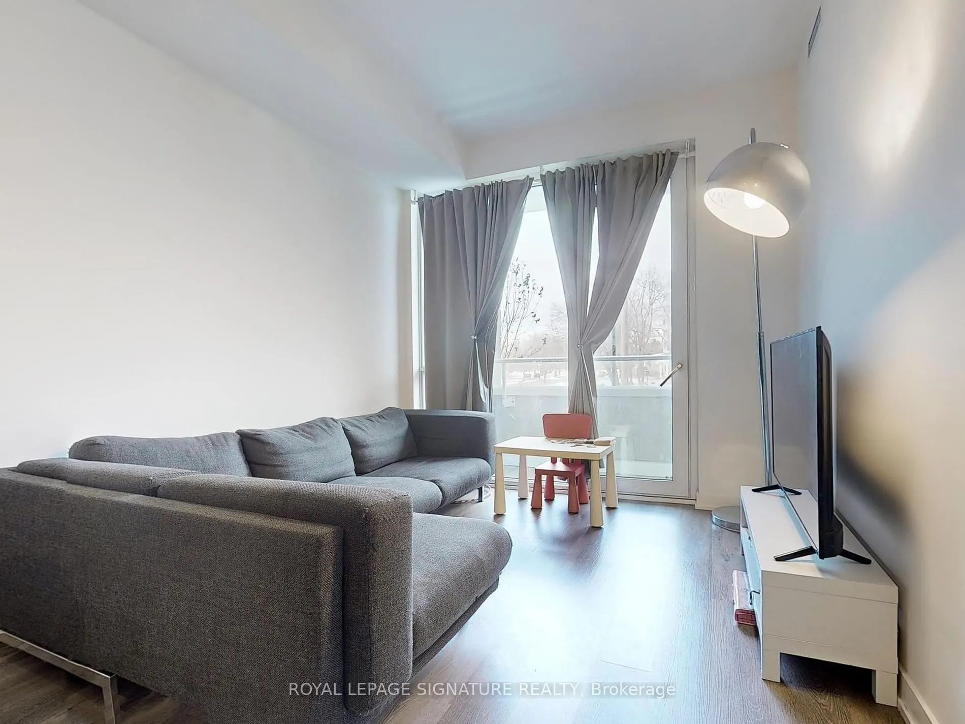 10 Deerlick Crt, #206