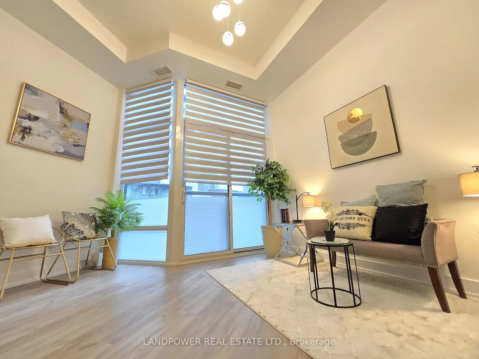 25 Adra Grado Way, #258