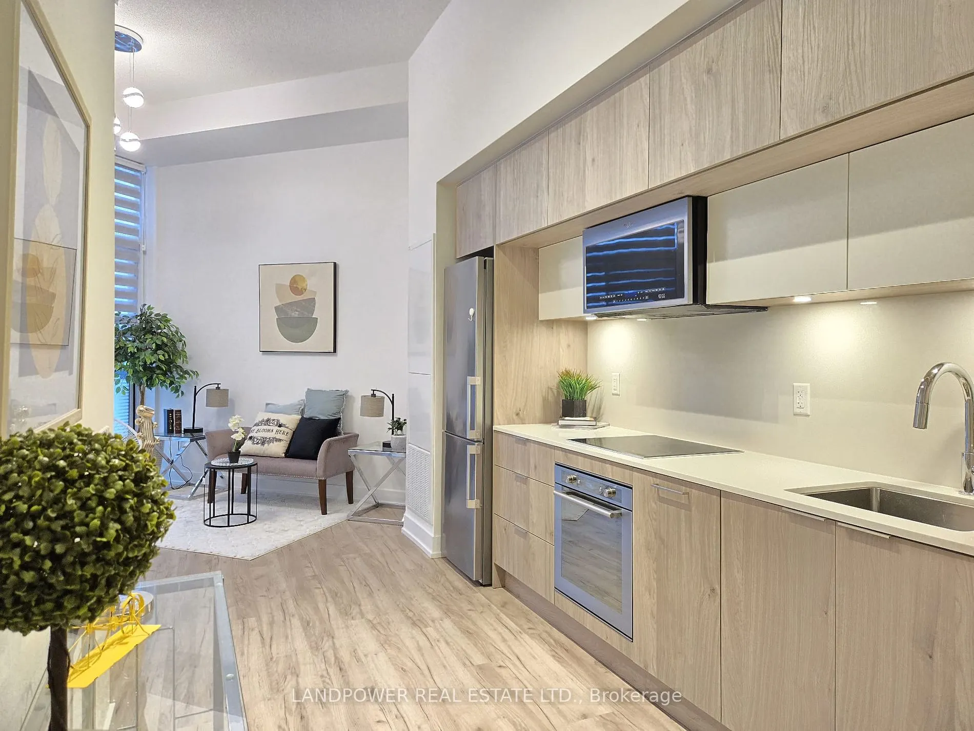 25 Adra Grado Way, #258