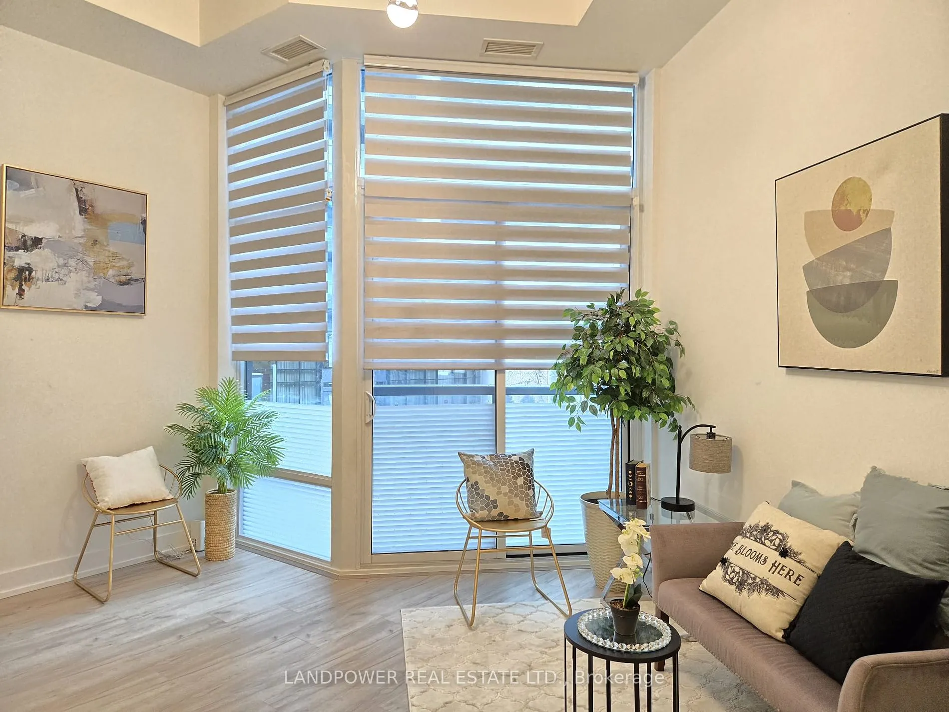 25 Adra Grado Way, #258