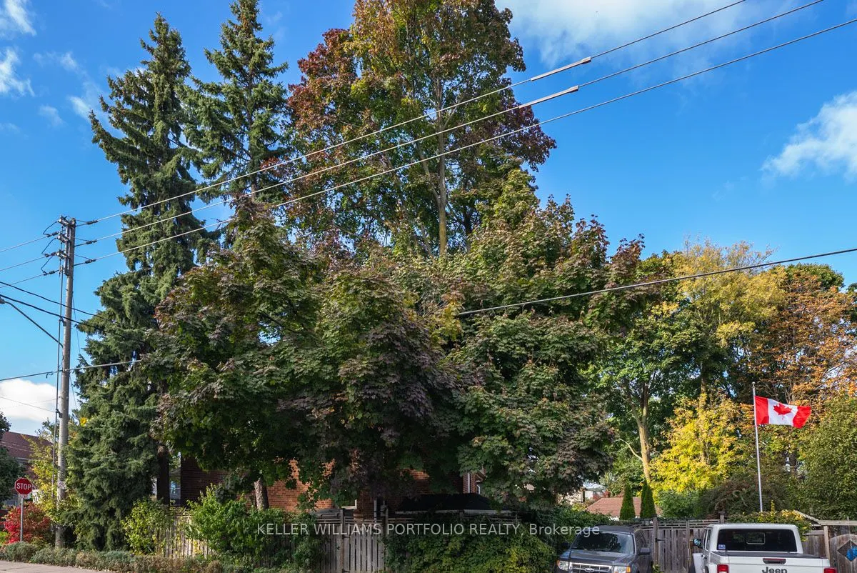 73 Hanna Rd