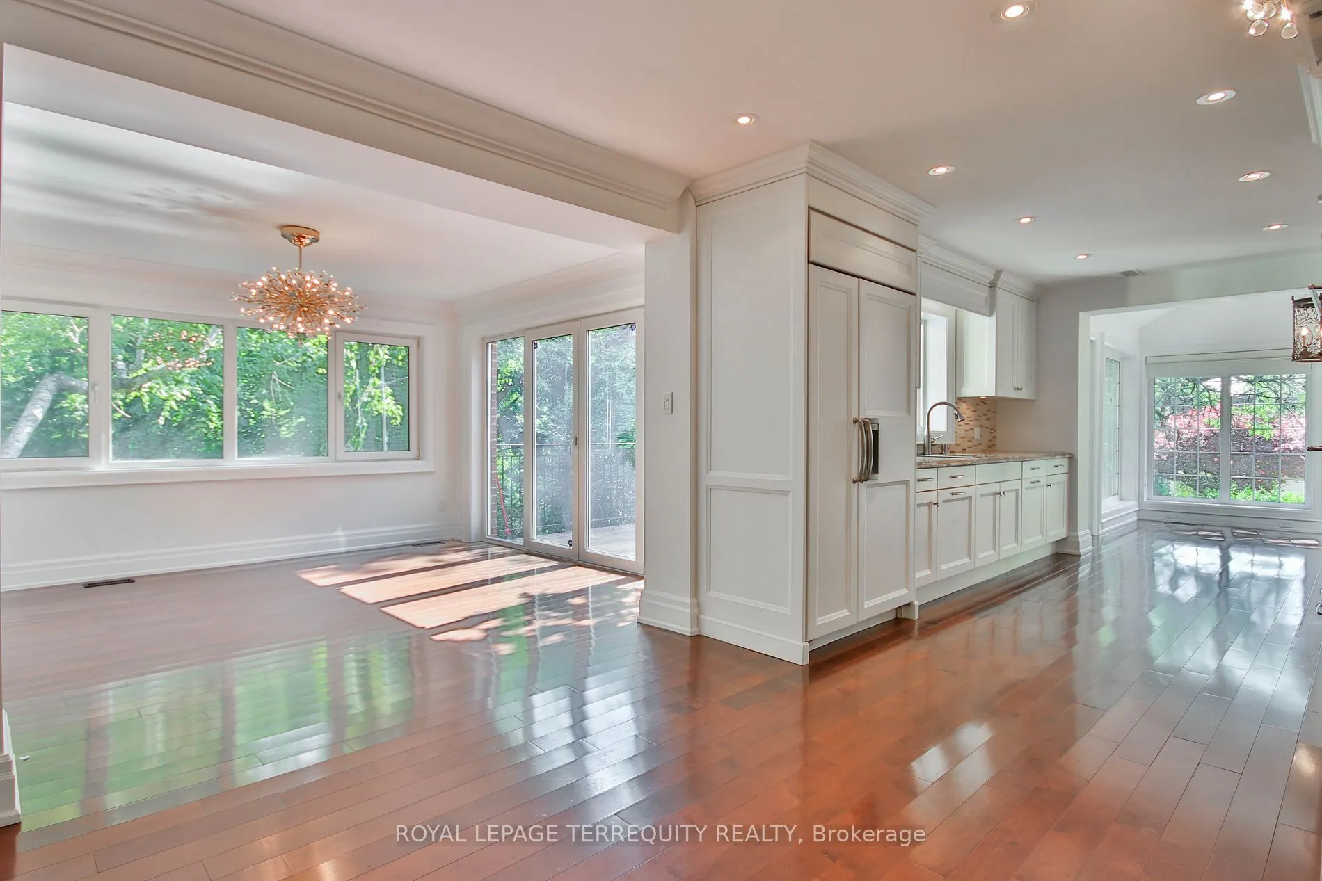 126 Forest Heights Blvd
