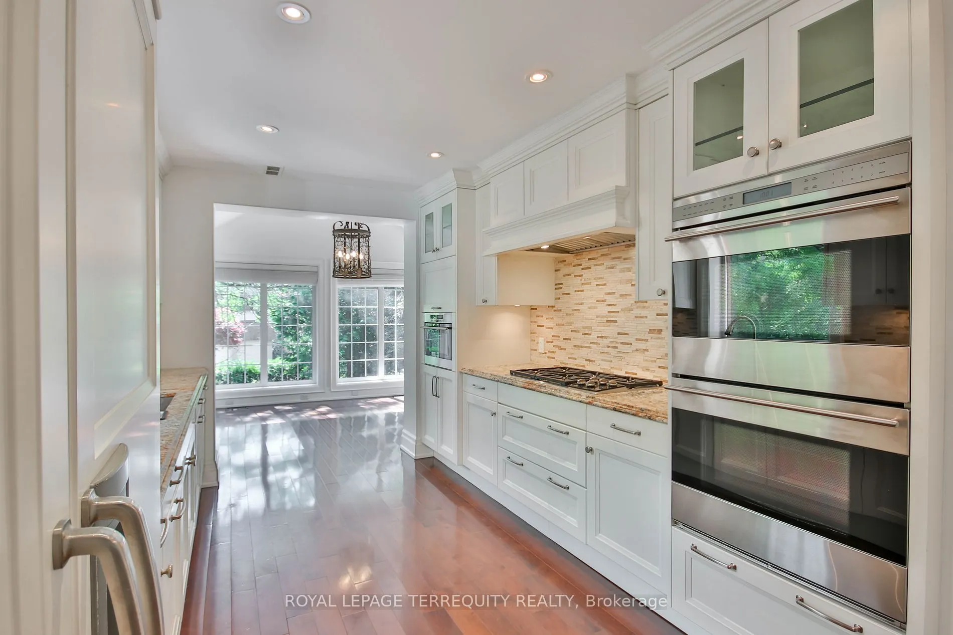 126 Forest Heights Blvd