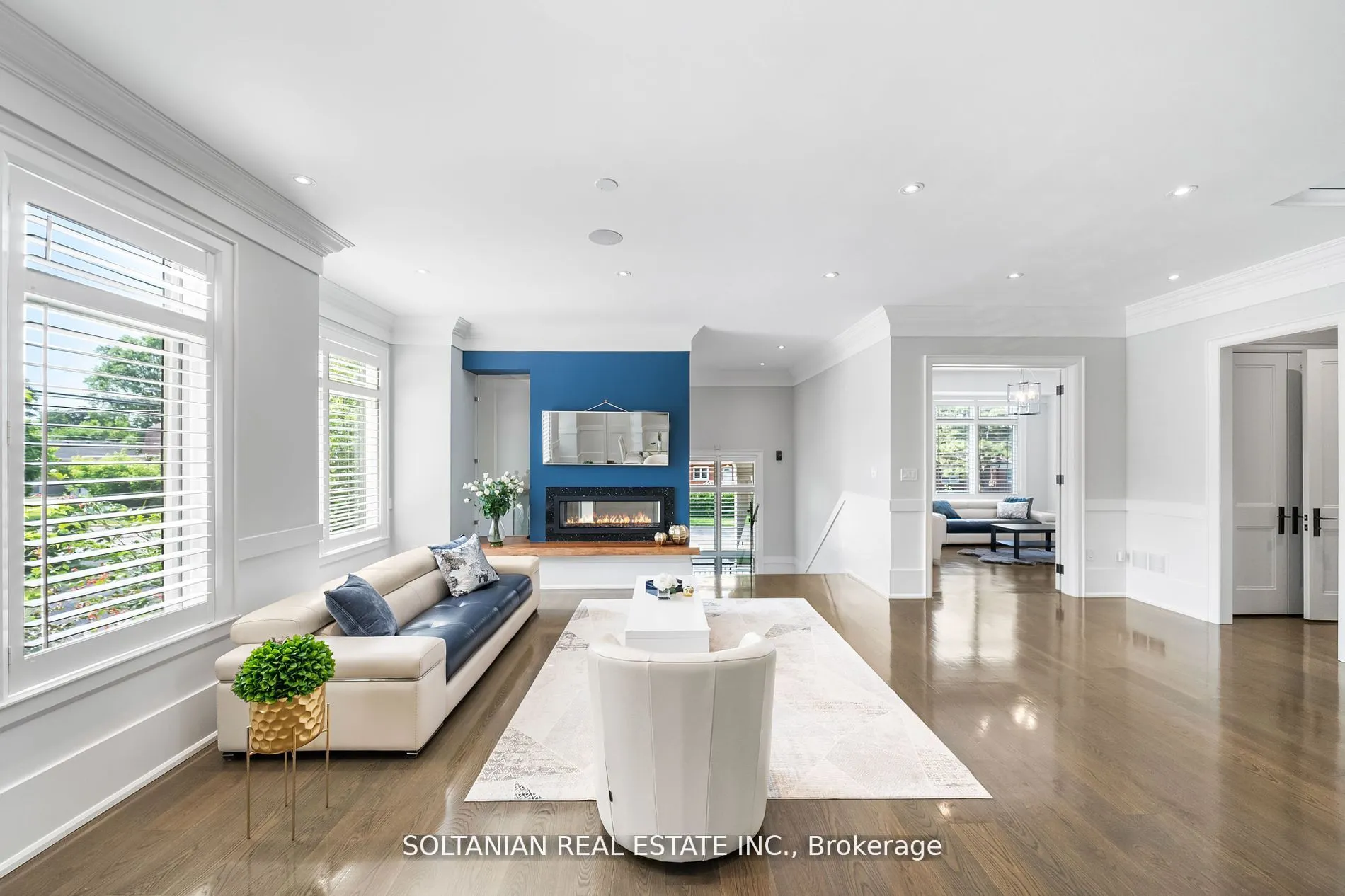 111 Codsell Ave