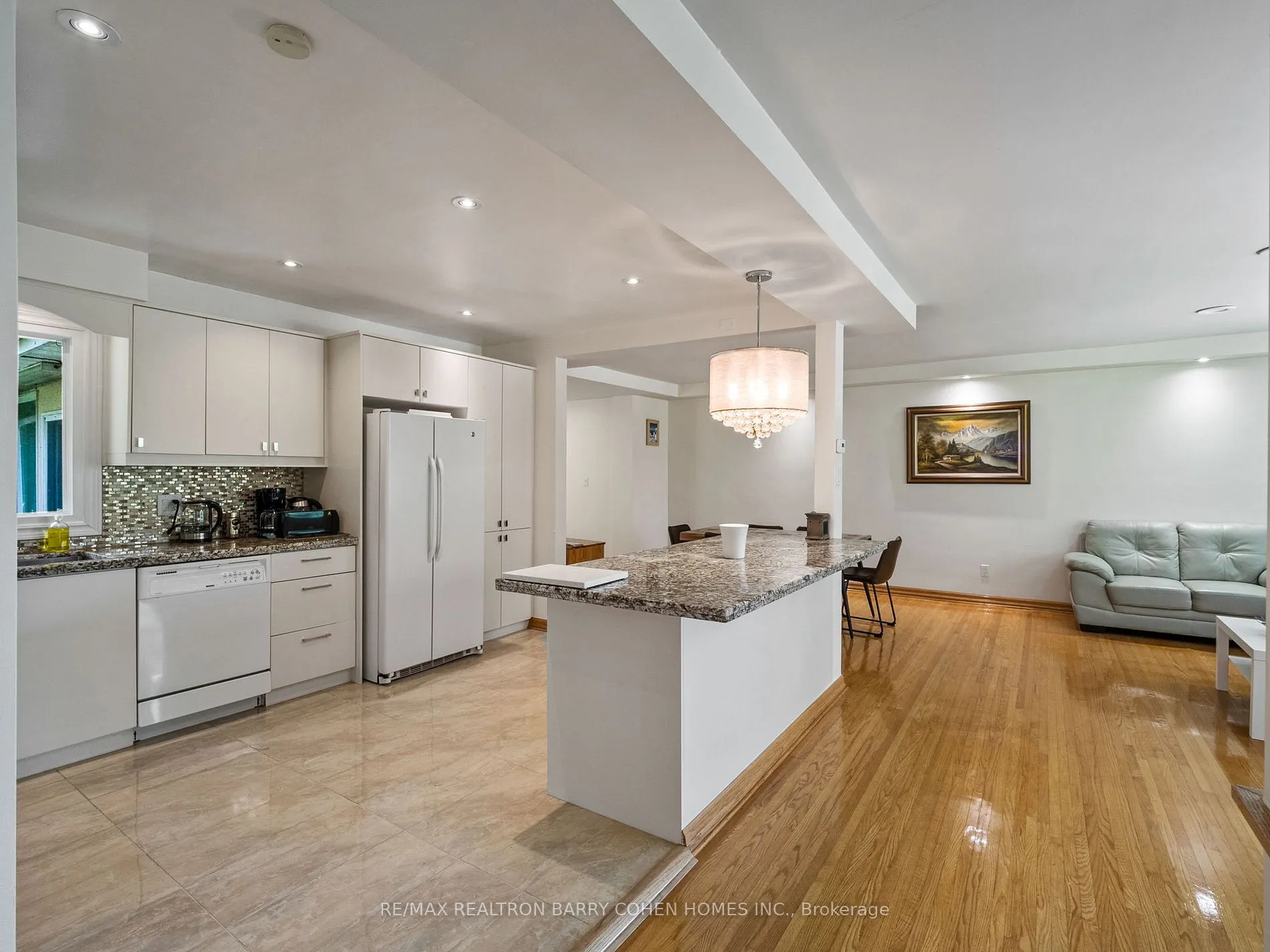 120 Laurentide Drive