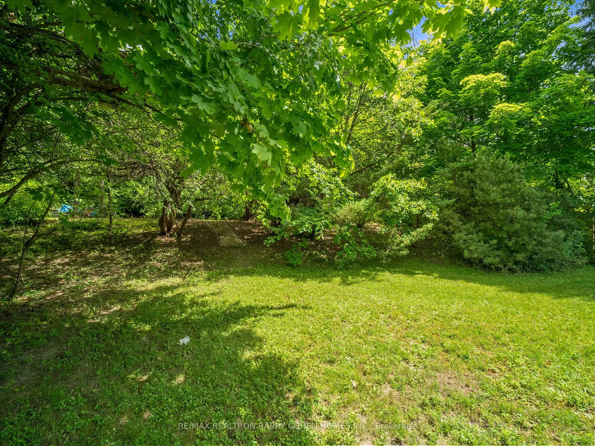 120 Laurentide Drive