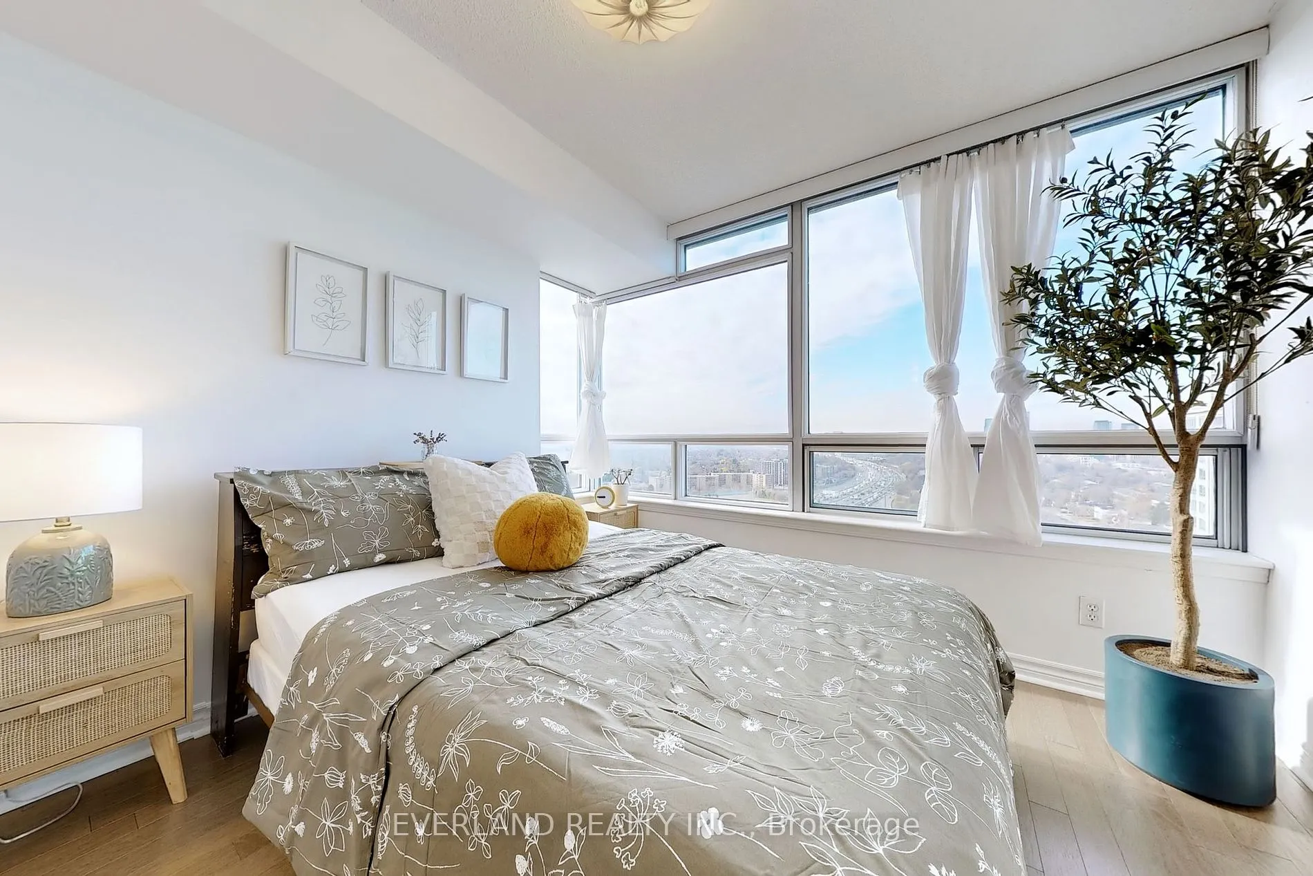 1 Rean Drive, #2311