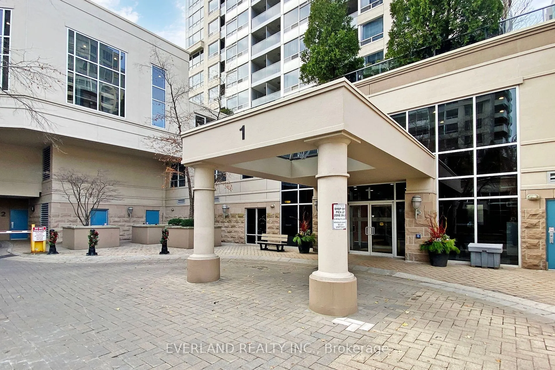 1 Rean Drive, #2311