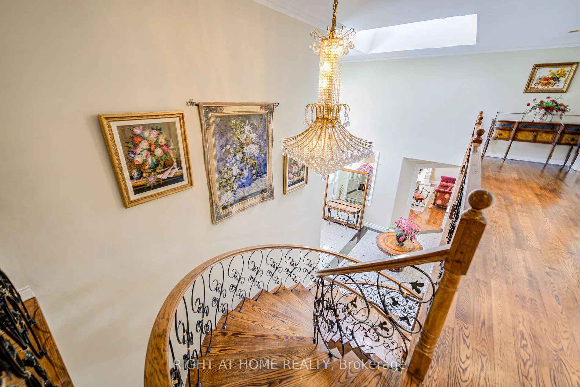 49 Arjay Crescent