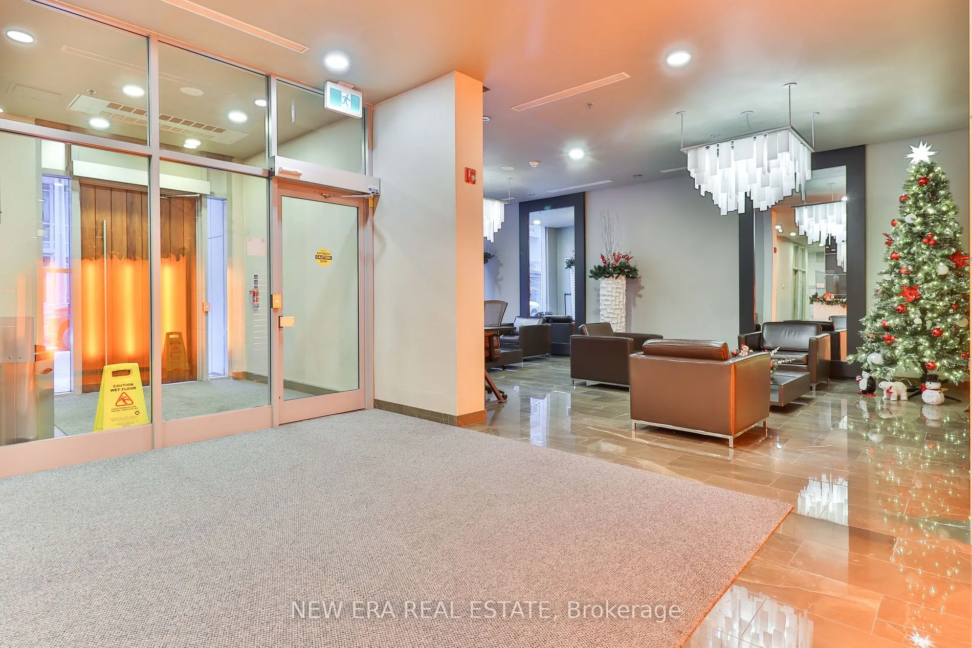 21 Nelson St, #922