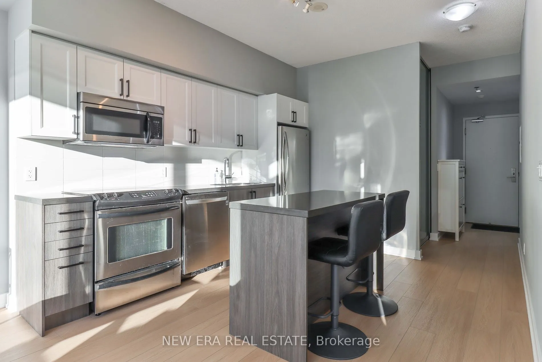 21 Nelson St, #922