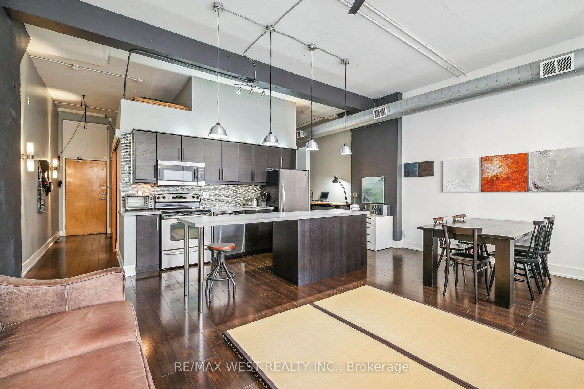 365 Dundas Street E, #111