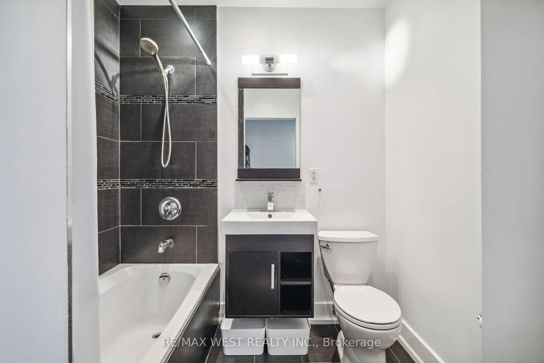 365 Dundas Street E, #111