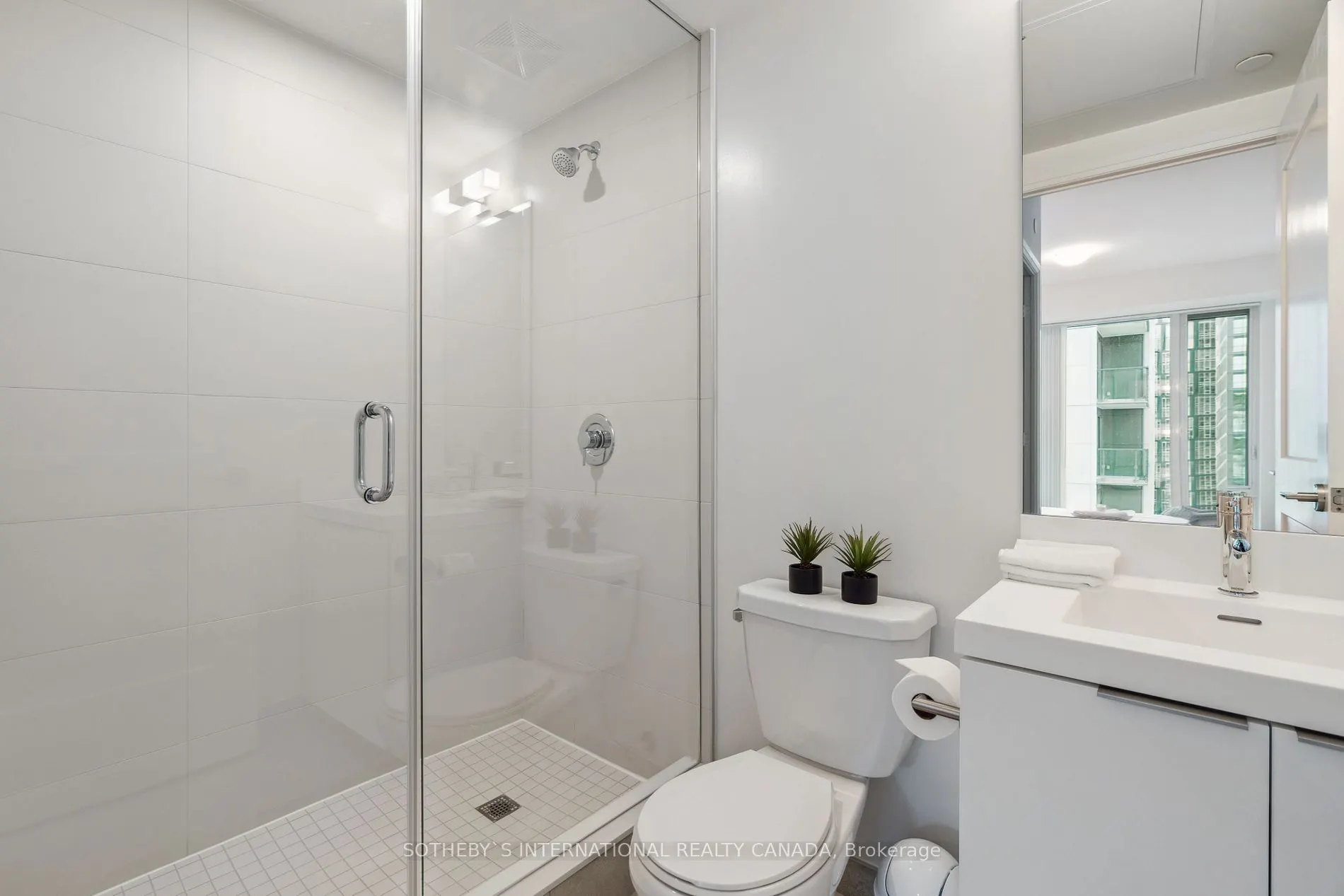 28 Widmer St, #3629