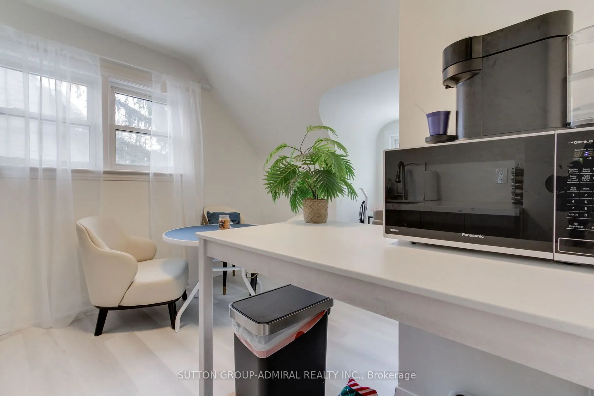 10 Dromore Cres