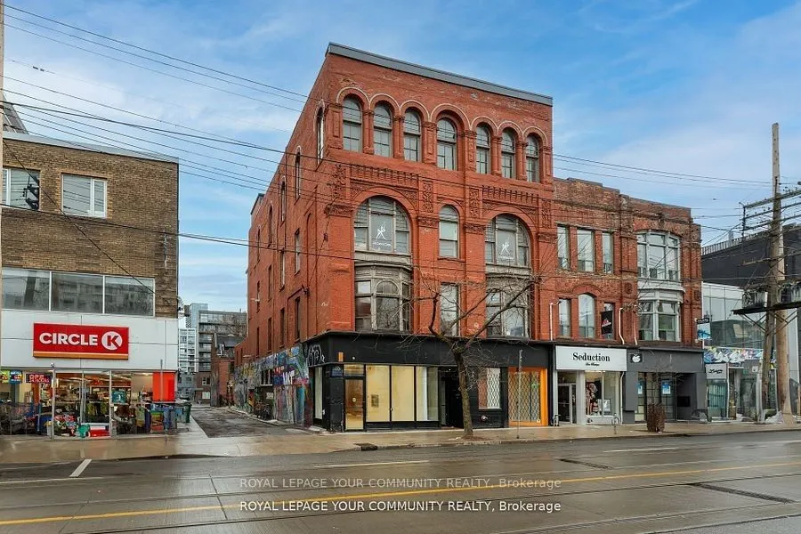 489 Queen Street W, #201