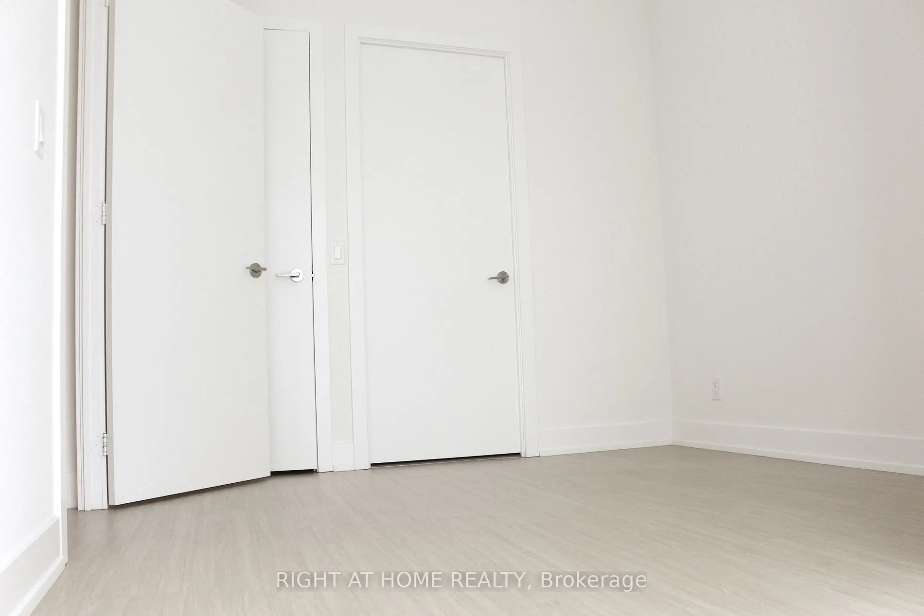 7 Grenville St, #512