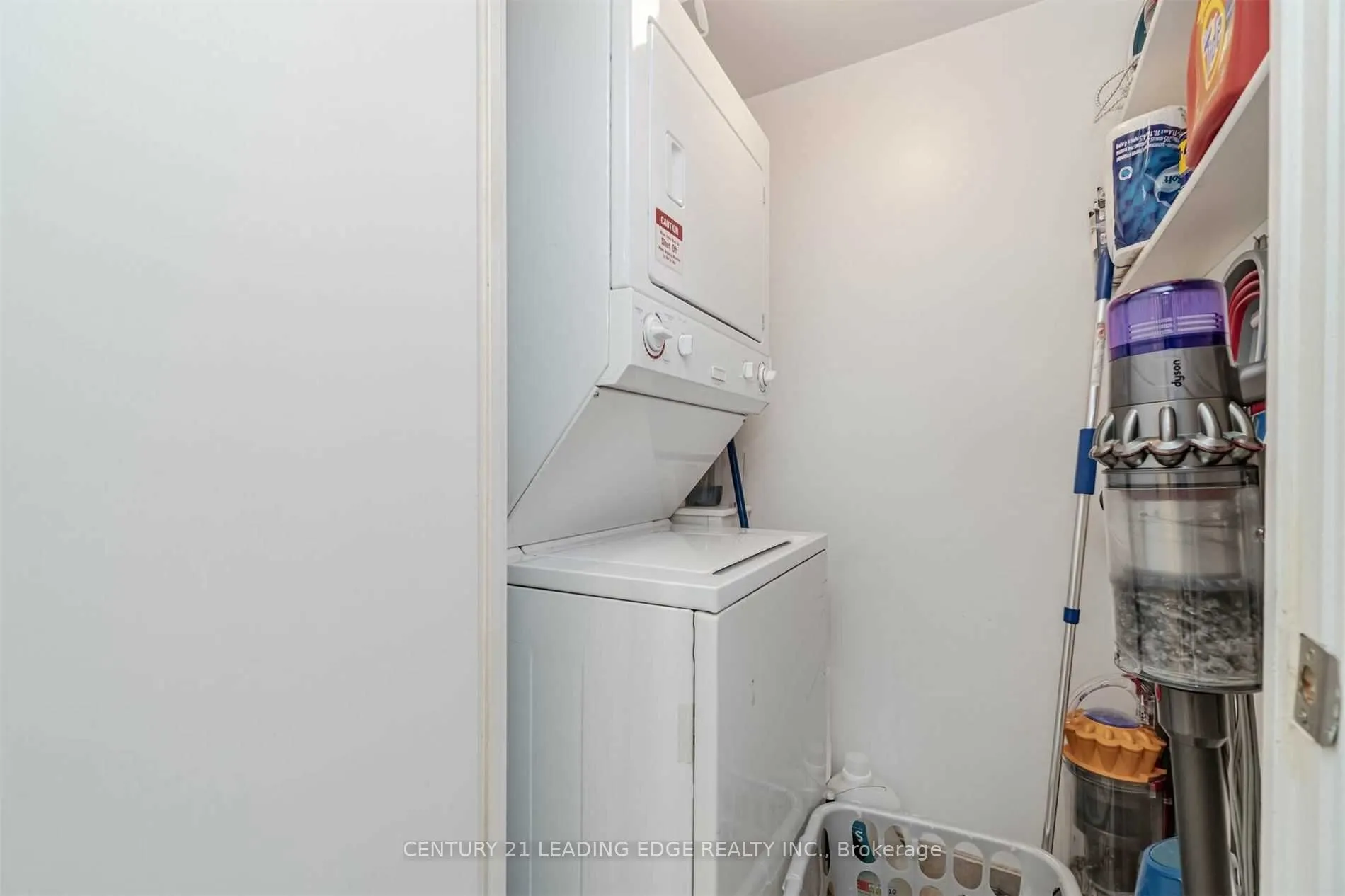 15 FORT YORK Blvd, #806