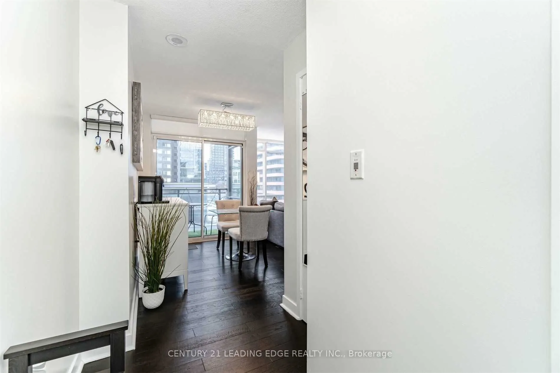 15 FORT YORK Blvd, #806