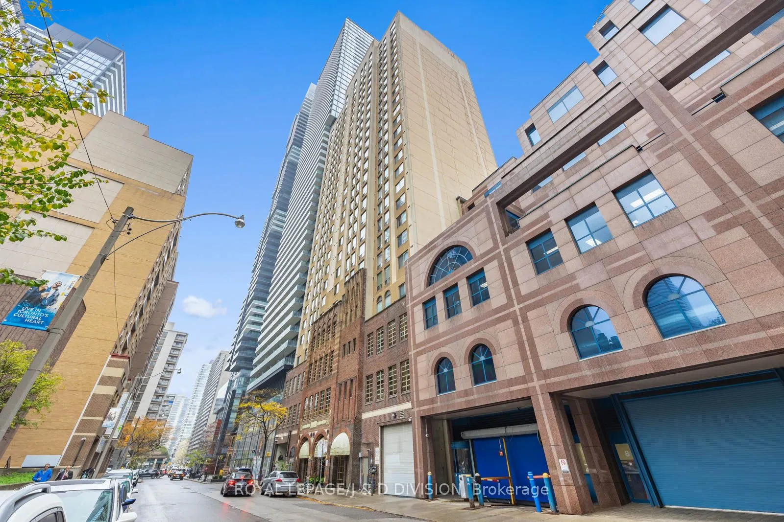 25 Grenville St, #1001