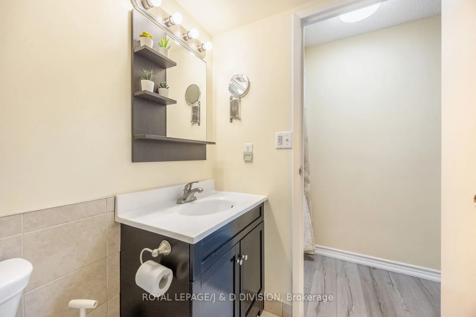 25 Grenville St, #1001