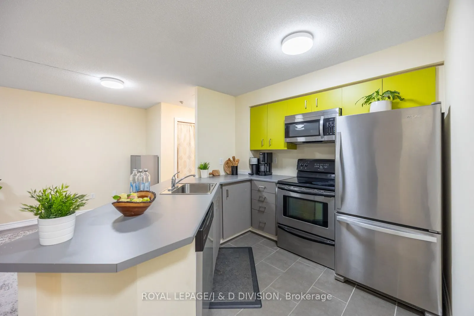 25 Grenville St, #1001