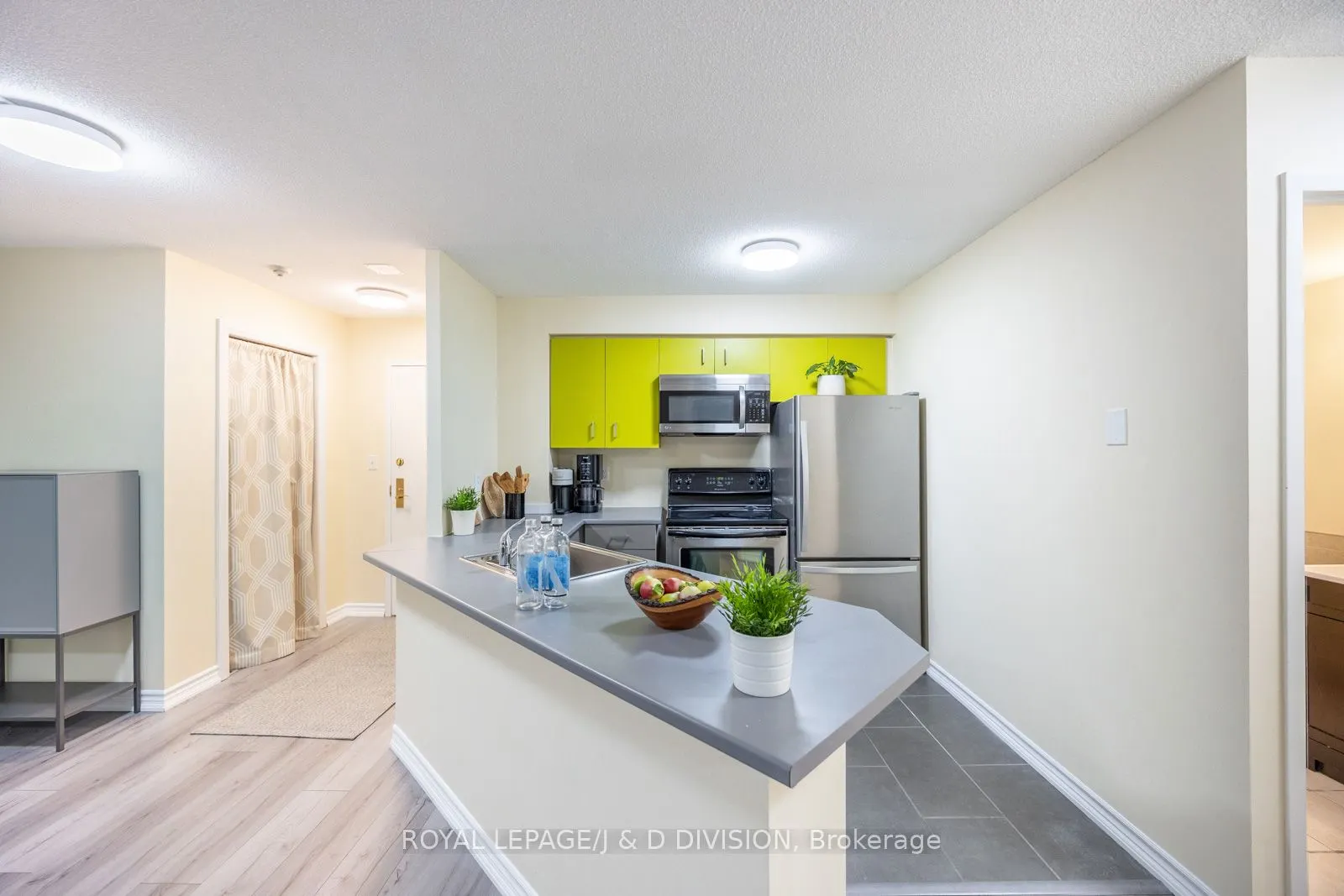 25 Grenville St, #1001